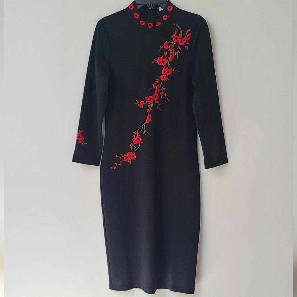 Black & Red Floral Pencil Dress